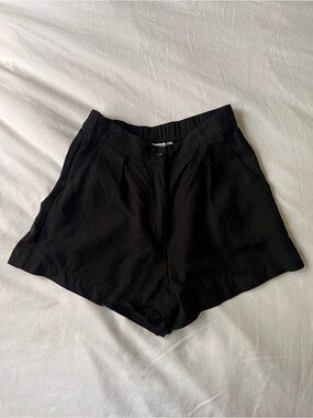 Rhythm mini linen elasticated short black size 4